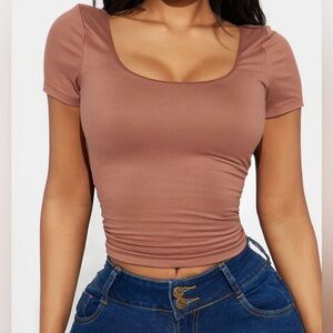 Double lined short sleeve top Mocha Size M NWT